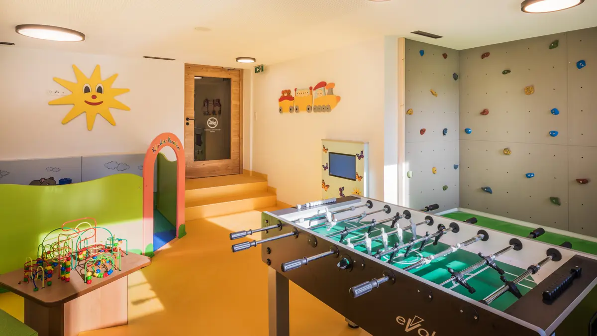 Hotel Tyrol Soll Kids Playroom