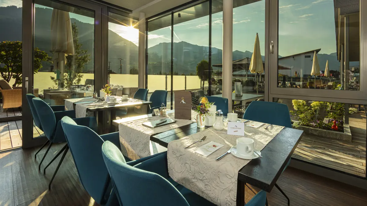 Aktivhotel Schweizerhof Kitzbuhel Dining Area Copyright Martin Raffeiner