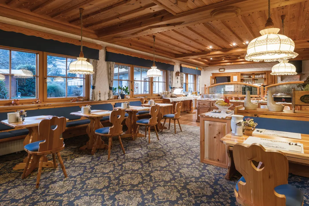 Garni Hotel Berc Bled restaurant (1)