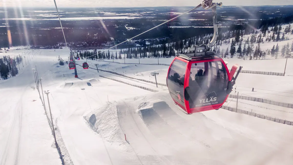 Yllas Finland Ski Gondola (C) Visit Yllas.J 3
