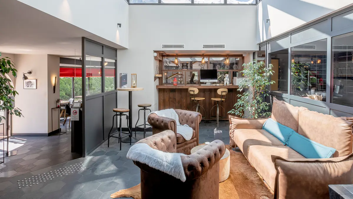 Chalet Hotel Le Prieure And Spa Chamonix Bar 2