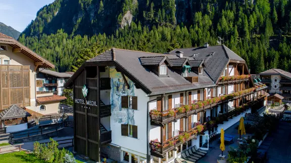 Hotel Medil