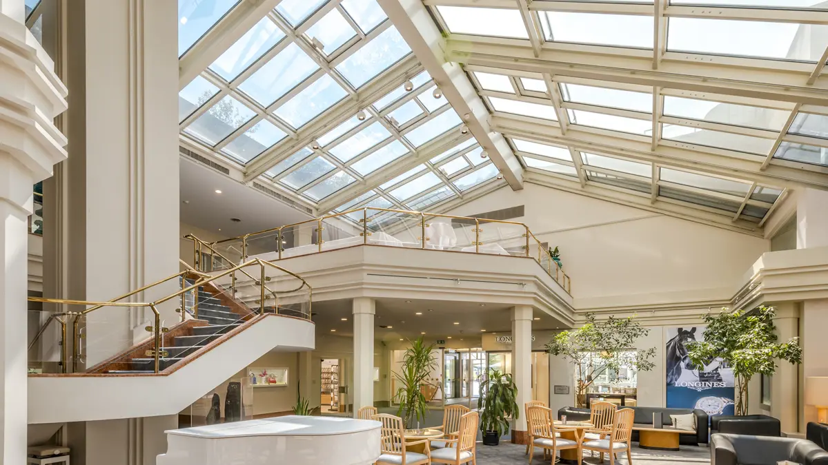 Hotel Metropole Interlaken Entrance