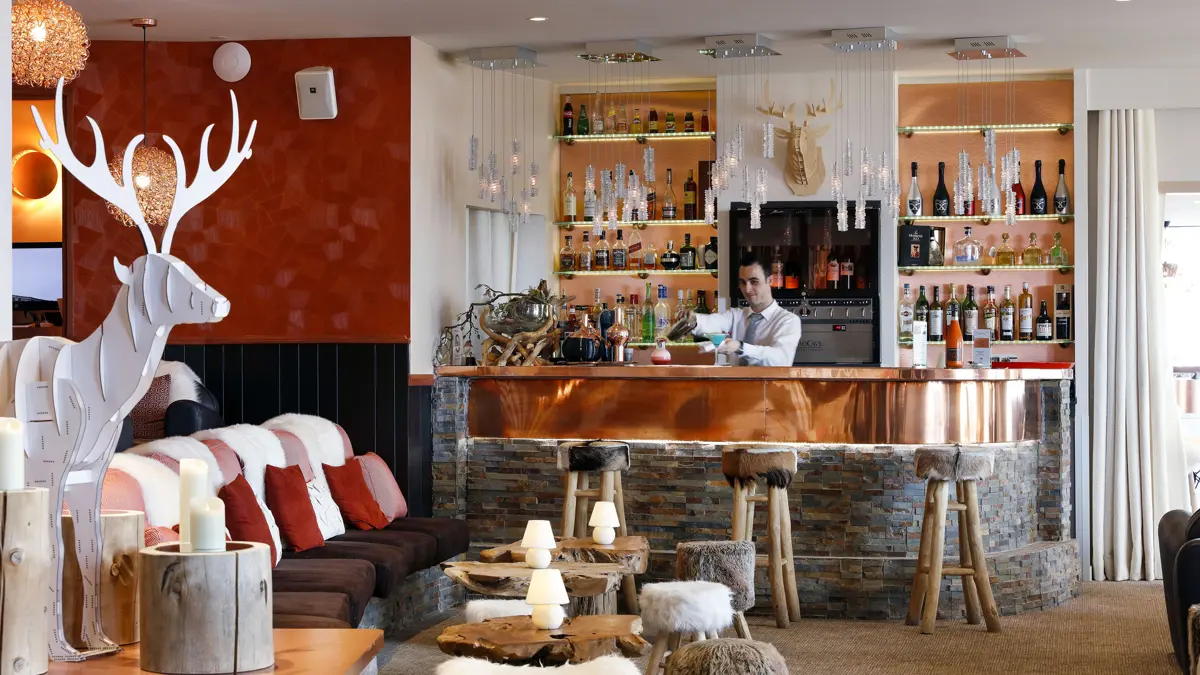 Grandes Rousses Hotel And Spa Alpe D'huez Bar And Lounge