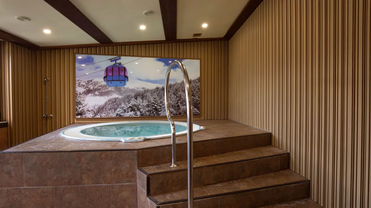 Hotel Magic Pas De La Casa Hot Tub
