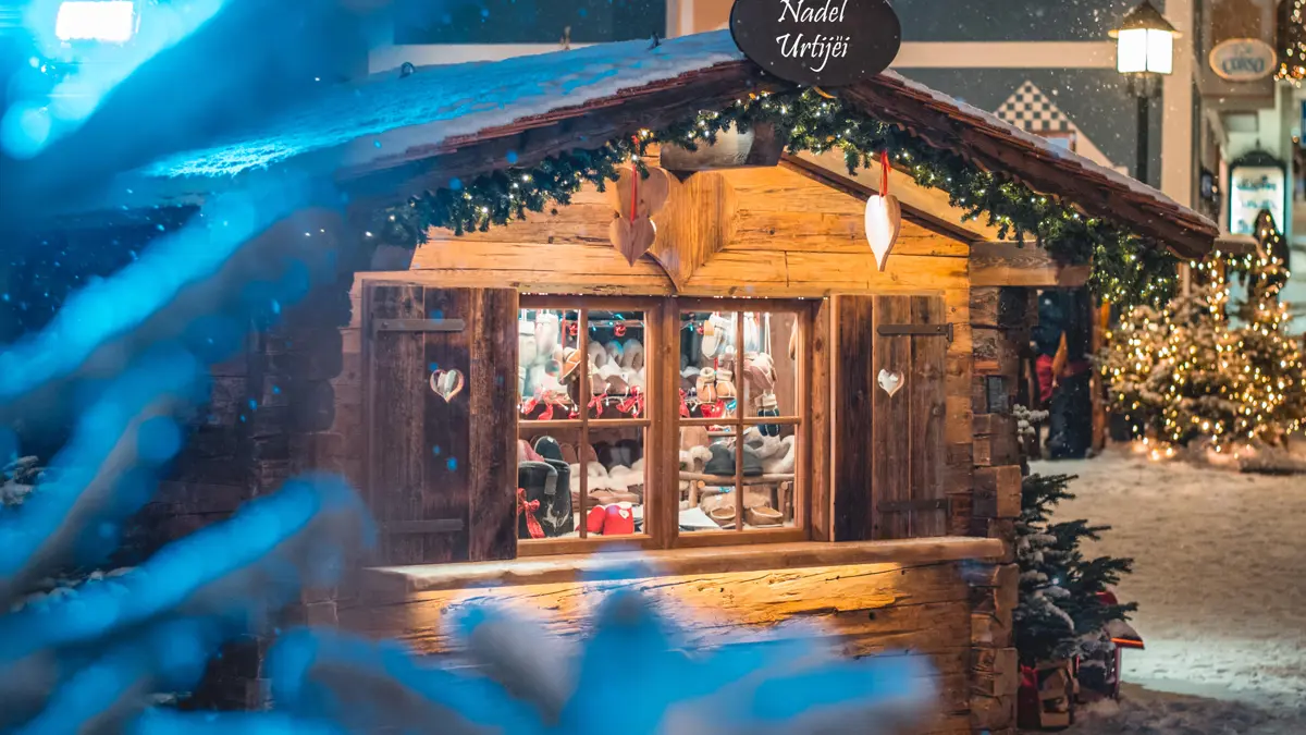 Christmas Market Stall in Ortisei