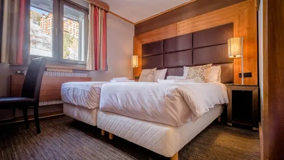 Standard north facing bedroom