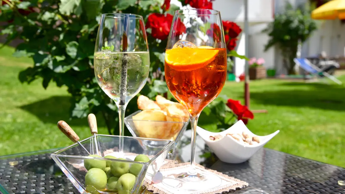 Inghams Italy Dolomites Selva Hotel Mignon Drinks