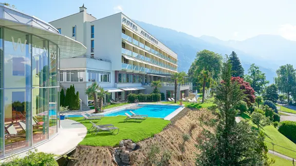 Hotel Alexander Weggis Exterior