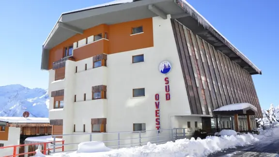 Inghams Italy Milky Way Sestriere Hotel Sud Ovest Exterior
