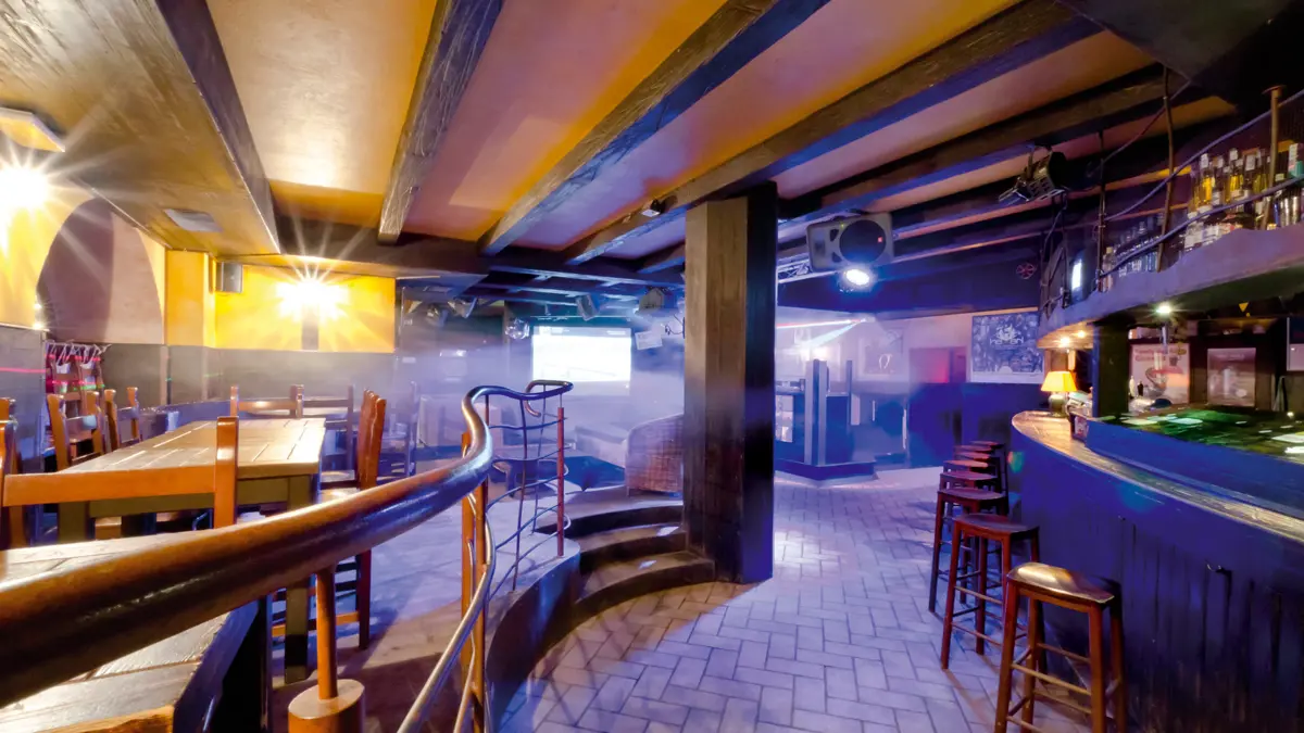 Hotel Dolomiti, Canazei, Kaiserkellar Bar (Cellar Bar)