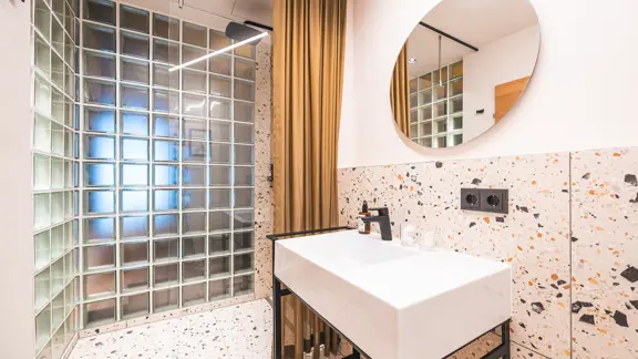 Classic room bathroom