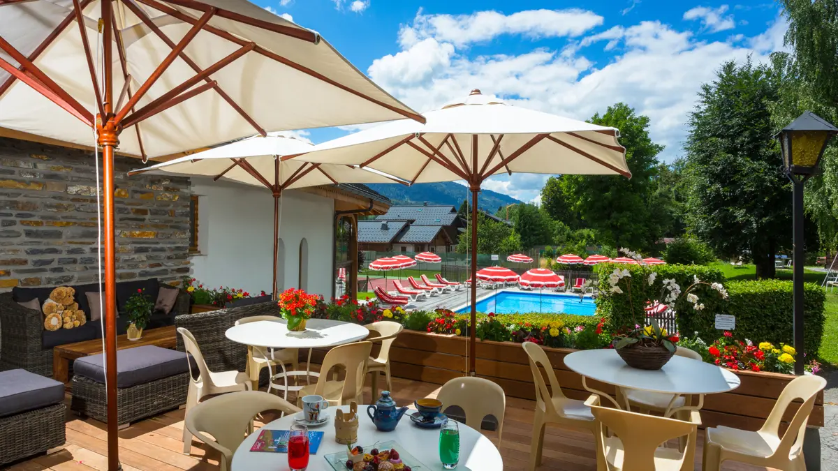 Hotel Neige Et Roc Samoens Outdoor Terrace