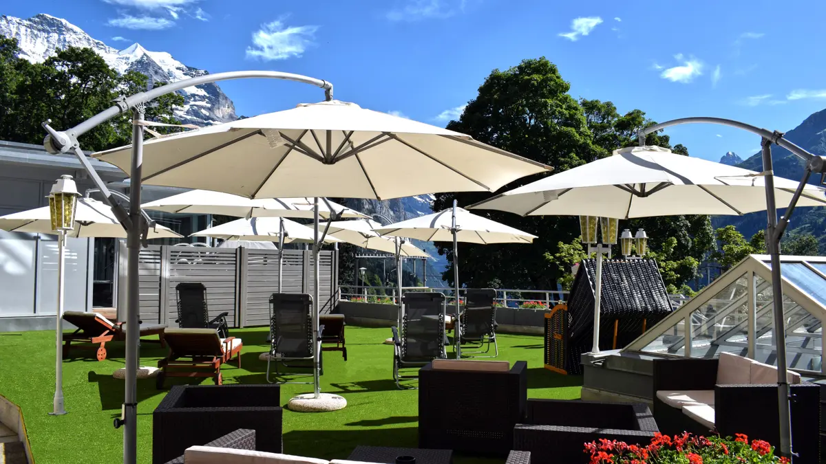 Hotel Silberhorn Wengen Summer Loungers