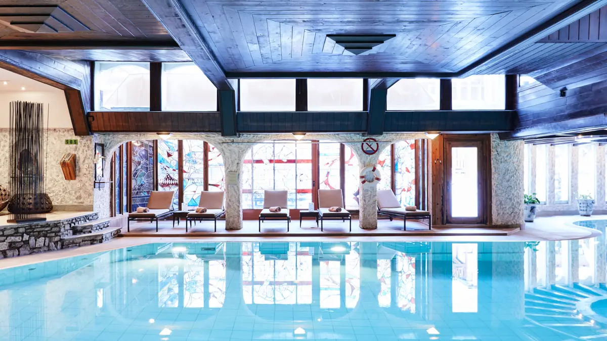 Hotel Alex Zermatt Swimming Pool 2