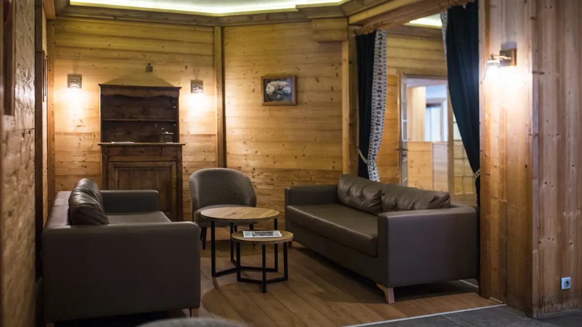 Hotel Alpen Roc La Clusaz Reception