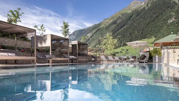 Hotel Post Ischgl Outdoor Pool And Loungers
