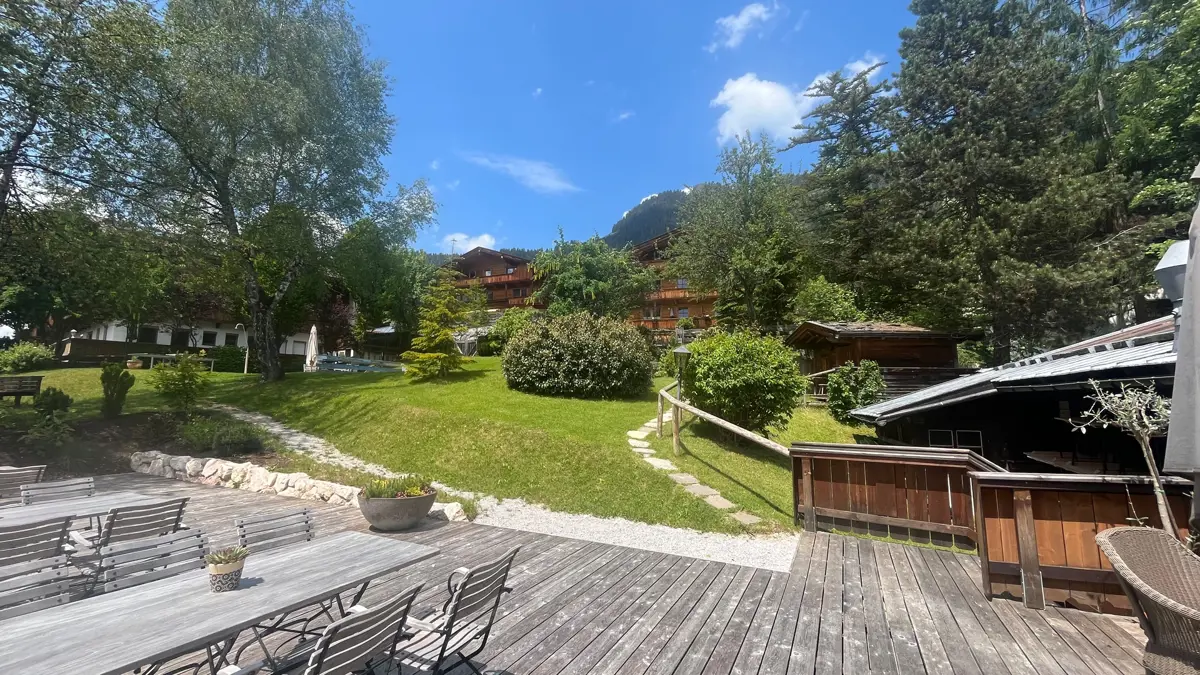 Hotel Zur Post Alpbach Garden