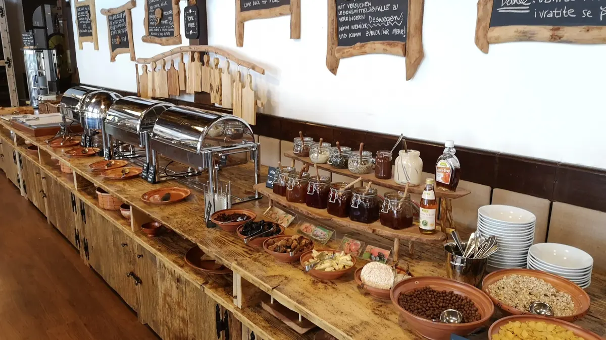 Ribno Alpine Resort Lake Bled Buffet