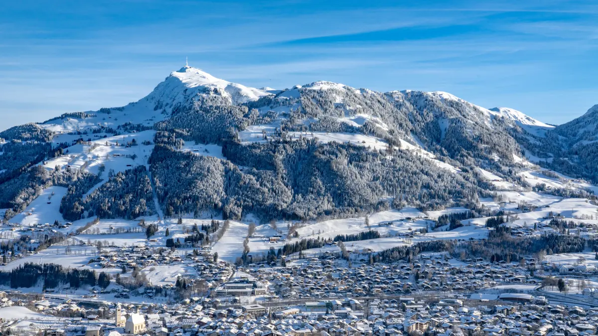 Kitzbuhel Kitzbueheler Alps Skiing Snow Panorama Town Kitzbuhel Tourism (2)
