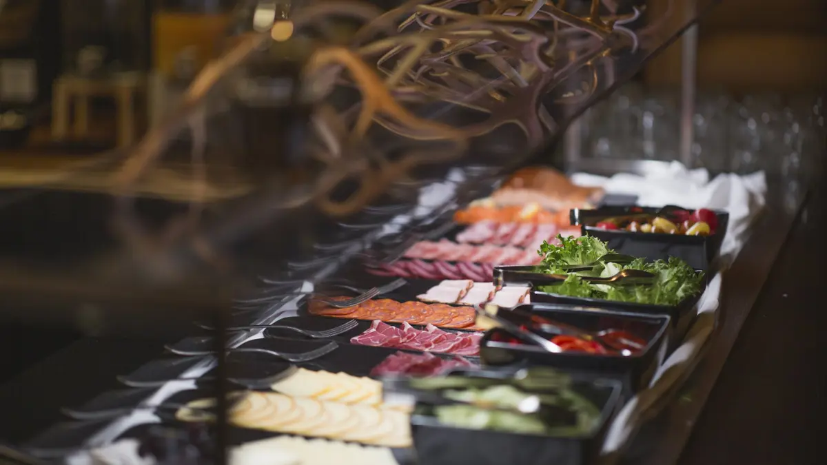 Design Hotel Levi Premium Breakfast Meats