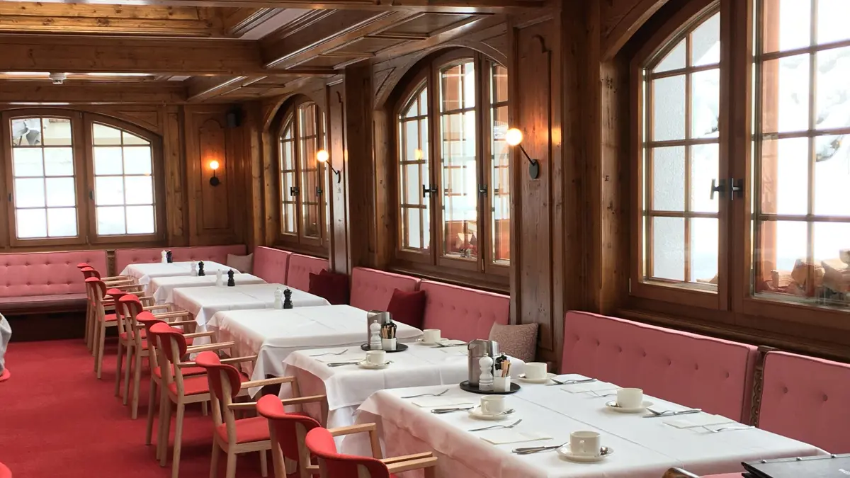 Hotel National Zermatt Dining Area