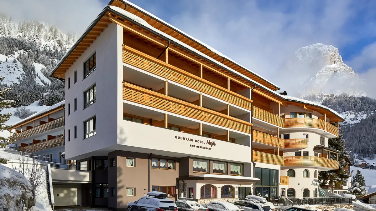 Inghams Italy Dolomites Colfosco Hotel Mezdi Exterior