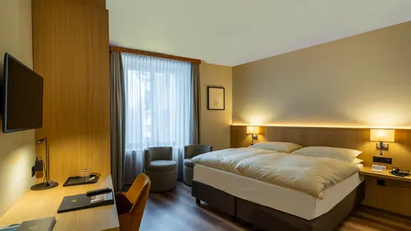 Standard Austrian twin