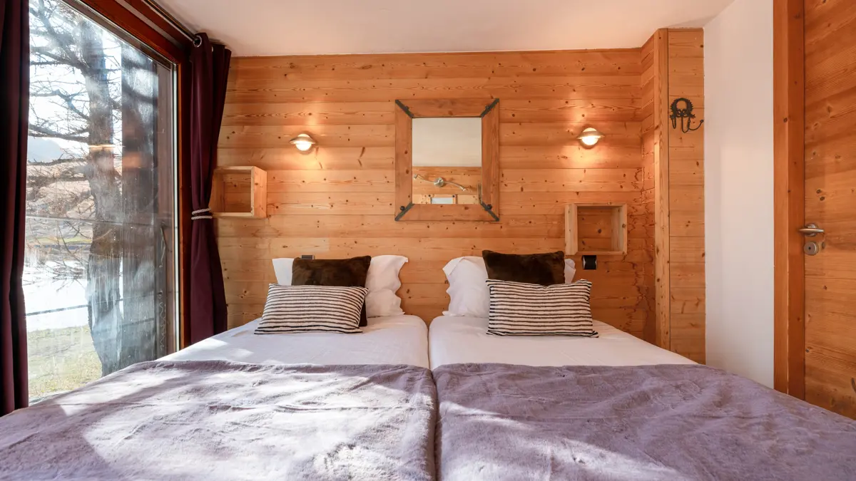 Chalet Cairn Tignes Bedroom 2 Twin 2