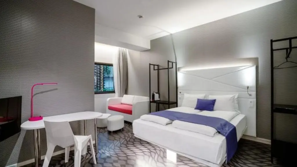 Bergen Norway Magic Kloverhuset (7)