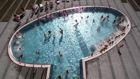 Davos eau la la Aquatic centre