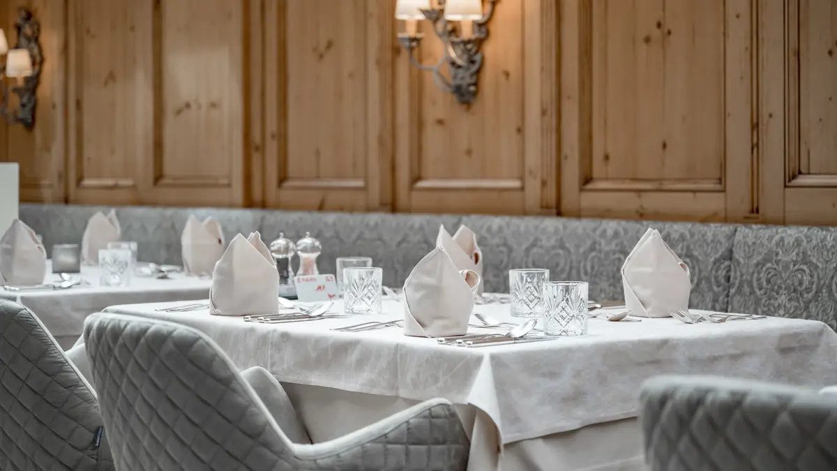 Austria Gourmet And Wine Hotel Obergurgl Dining 2