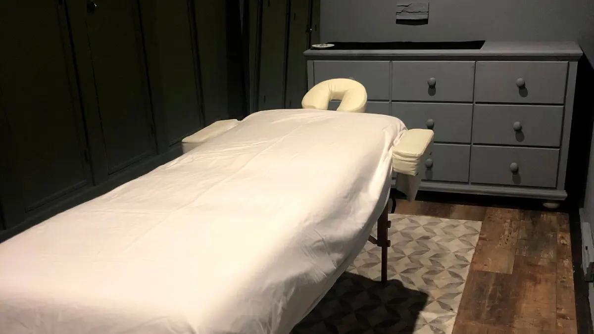 Hotel Camellot Pas De La Casa Massage Room