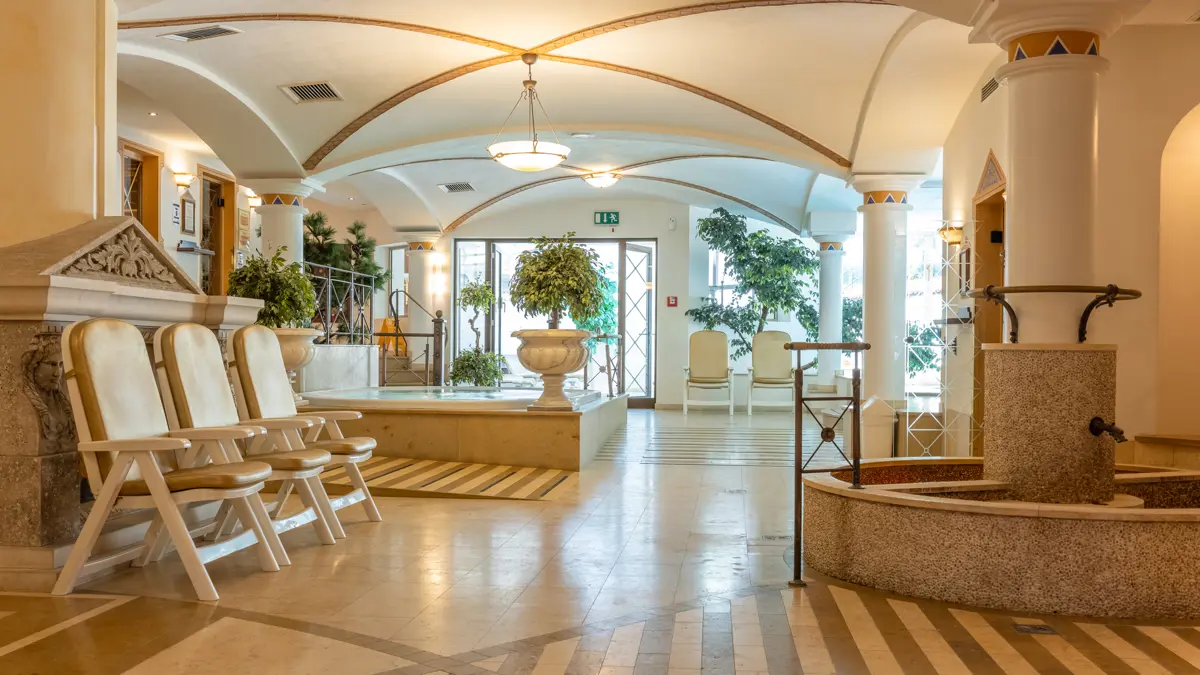 Sporthotel Strass Mayrhofen Relaxation Area Copyright Becknaphoto