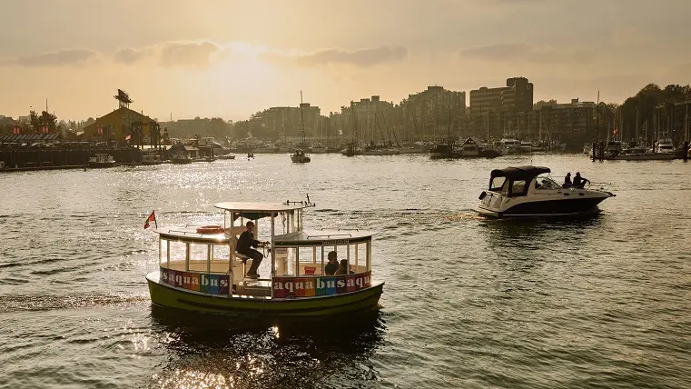 Guide Ski City Stopover Vancouver Boat Ride