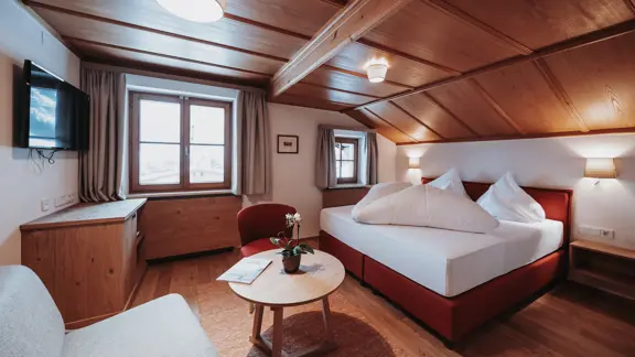 Standard double room