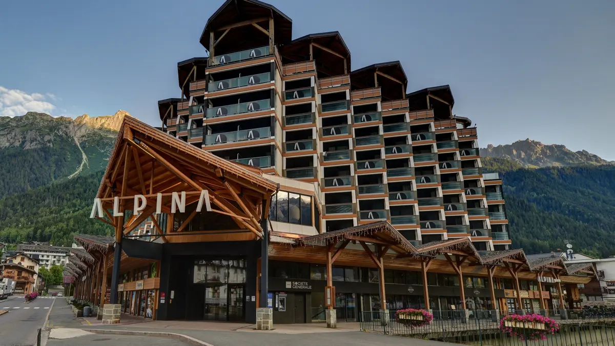 Hotel Alpina Chamonix Exterior in summer