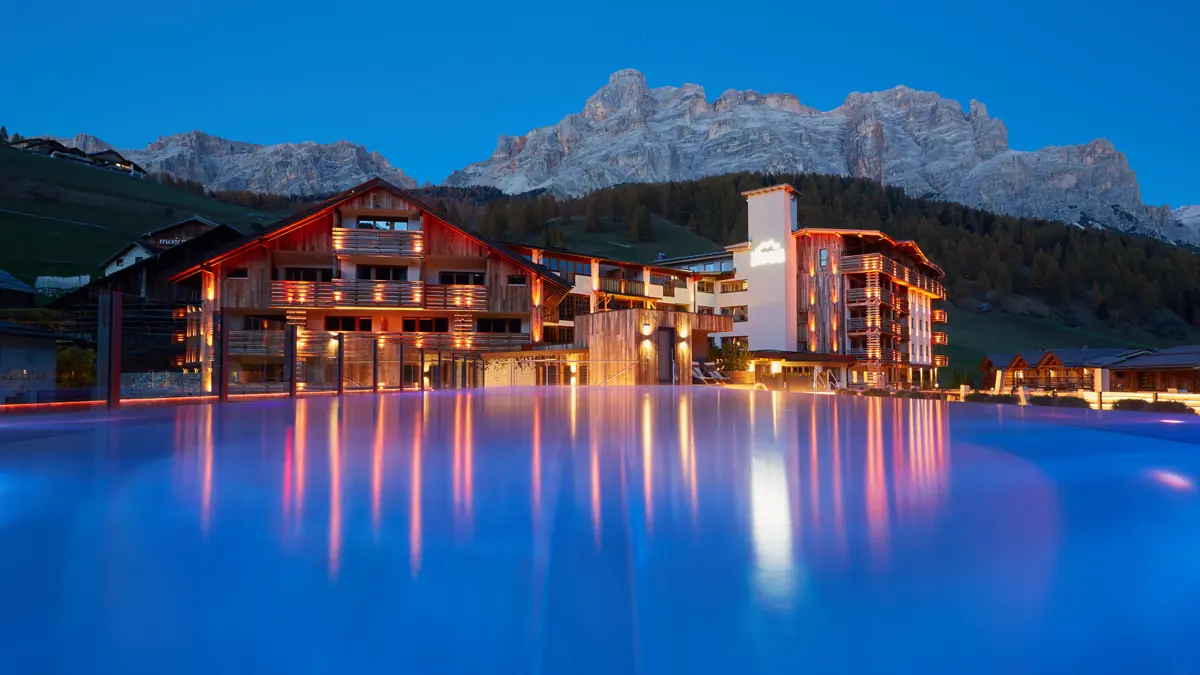 Inghams Italy Dolomites San Cassiano Hotel Fanes Infinity Pool