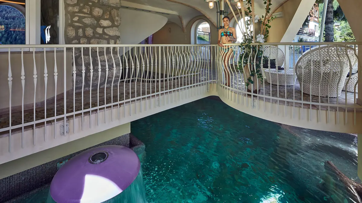 Inghams Italy Dolomites Colfosco Hotel Mezdi Indoor Pool