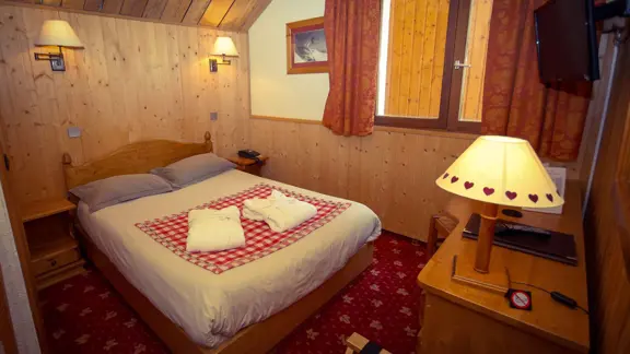 Small Double Economy Bedroom