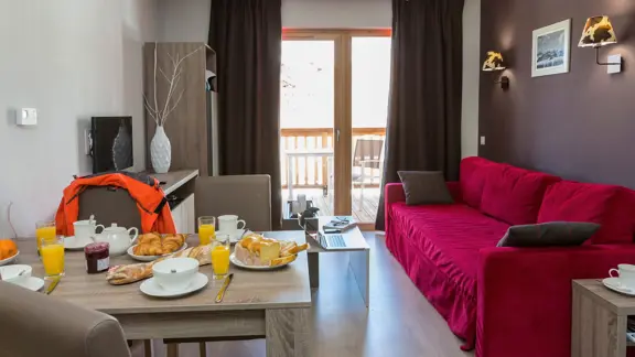 One Bedroom Apartment