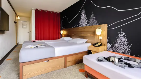 Classic Triple Bedroom