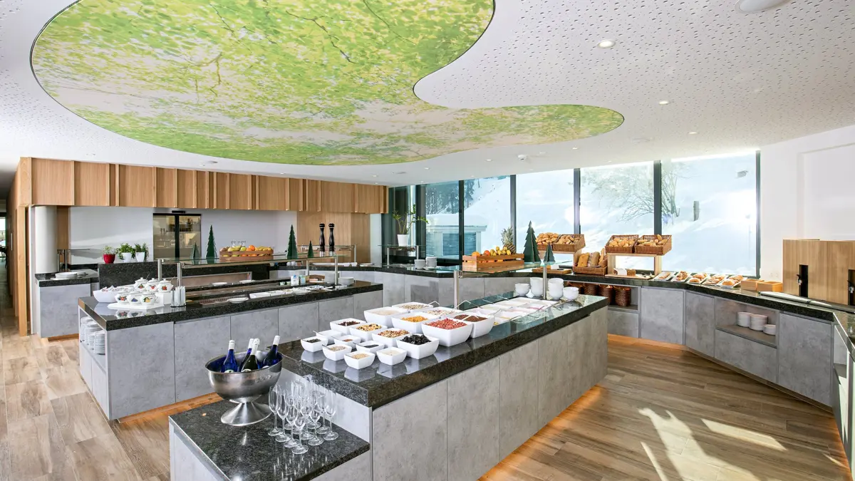 Hotel Der Waldhof Zell Am See Buffet