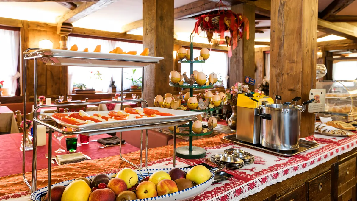 Inghams Italy Dolomites Cortina Hotel Barisetti Breakfast