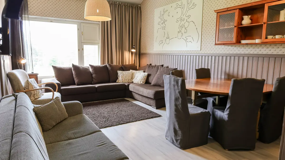 Crazy Reindeer Hotel Levi White Reindeer Room Open Plan Lounge And Dining Area