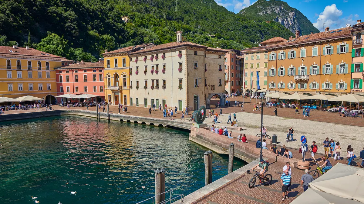 Hotel Sole Relax Panorama. Riva Del Garda, Harbour and Main Square