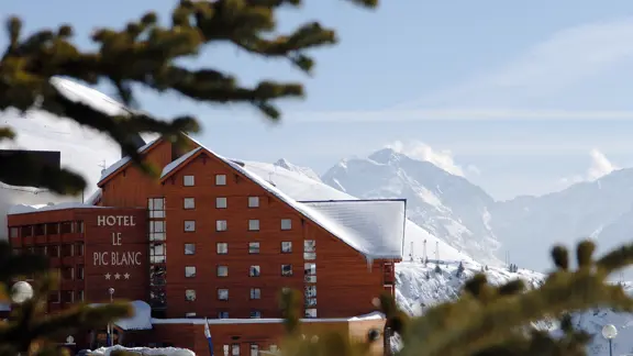 Hotel Pic Blanc Alpedhuez Exterior (1)