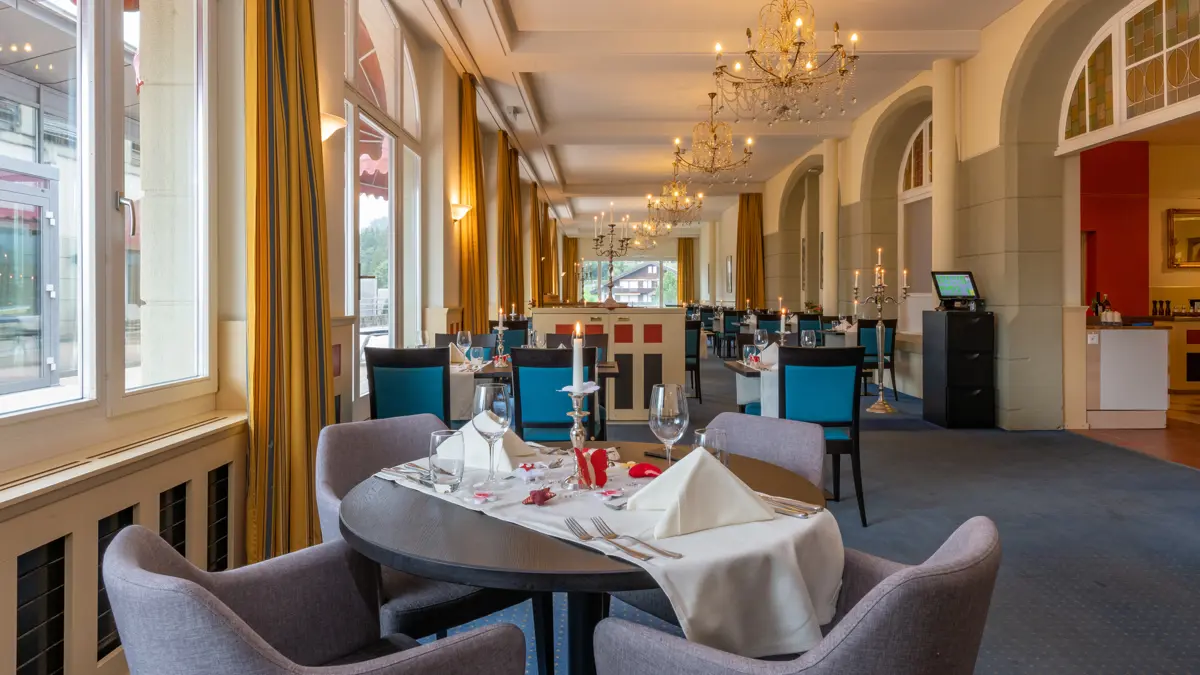 Hotel Victoria Lauberhorn Wengen Dining Area