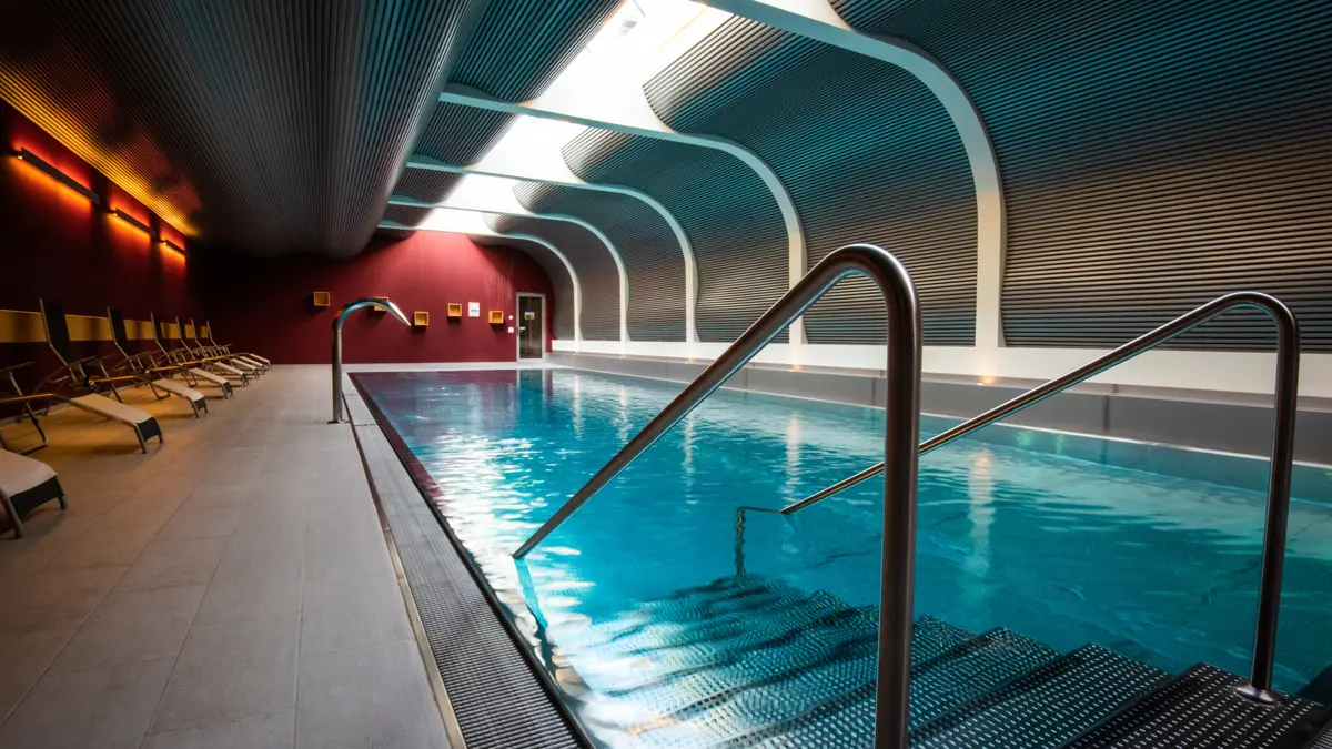 Le Mirabeau Hotel And Spa Zermatt Indoor Pool
