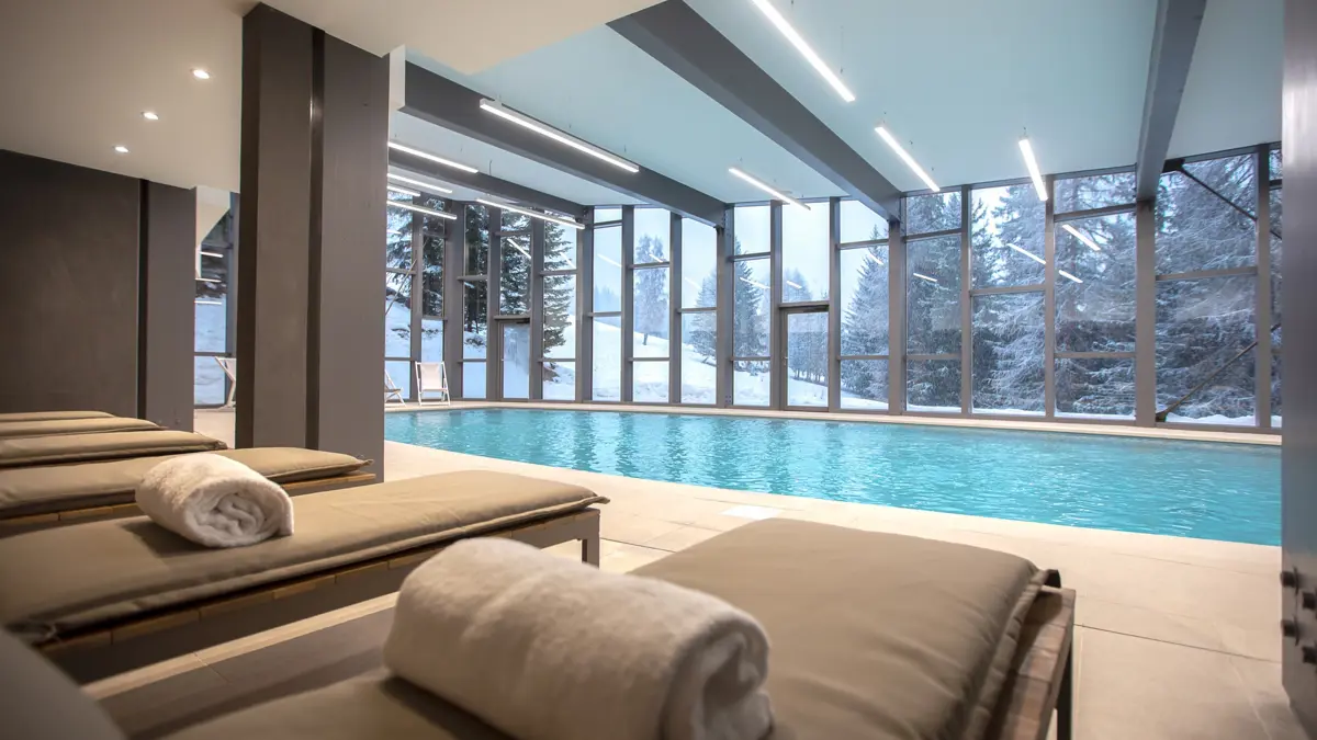 Altezza Hotel And Spa Les Arcs Pool 2